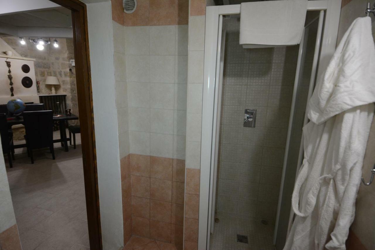 לצ'ה B&B Domus Gaia מראה חיצוני תמונה